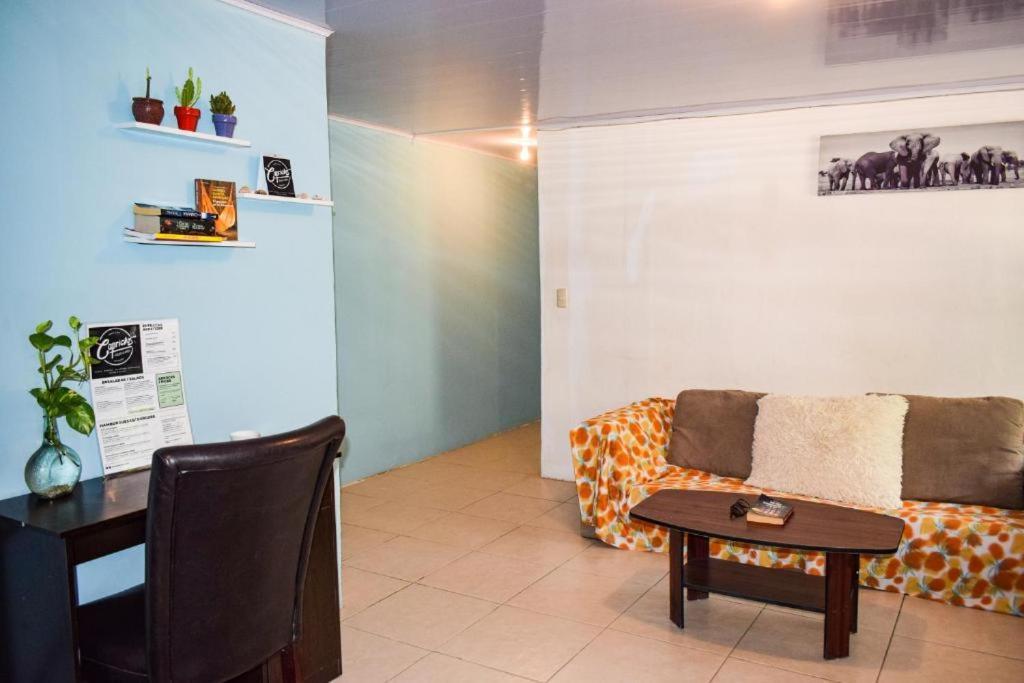 Hostel The Backside House Tamarindo Exterior foto